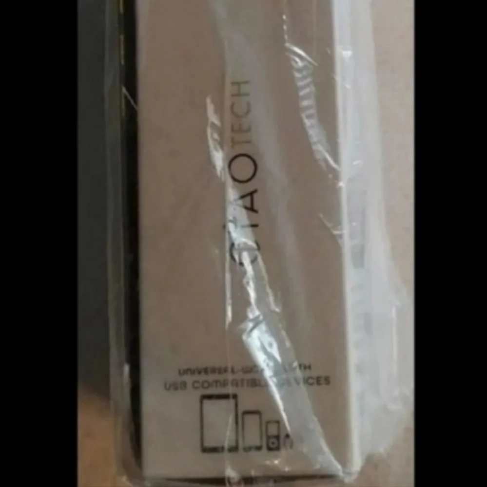 Ciao Tech Power Bank DUAL USB 10,000mAh Super Slim Compact Charger in Black BNWT